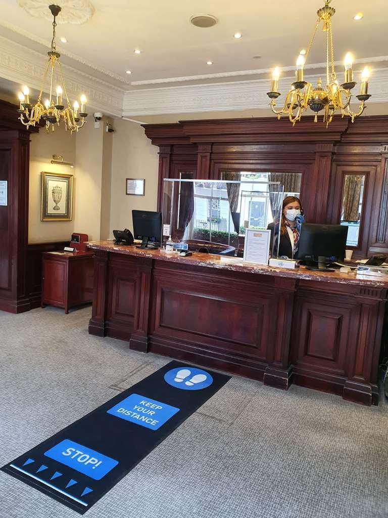 Grange Bracknell Hotel Інтер'єр фото