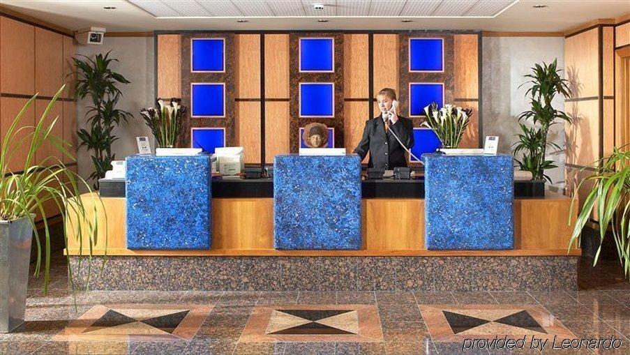Grange Bracknell Hotel Екстер'єр фото